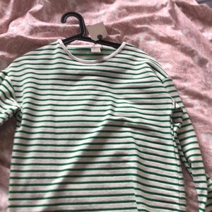 Zara striped green sweater